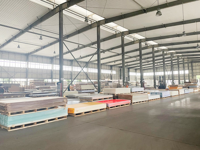 fortes capacidades de fabricação